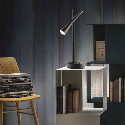 Elesi Luce - Iconic&Narciso - Iconic TL LED - Desk lamp with adjustable arm - Black